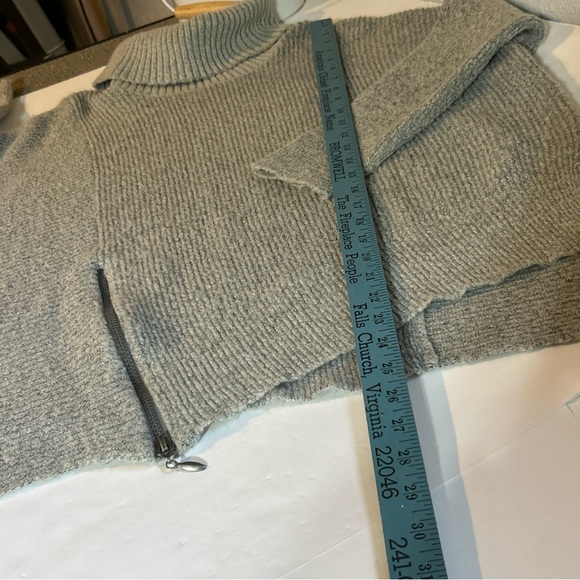 Faded Glory Gray Turtleneck Sweater Asymmetrical Size Large - Picture 10 of 11